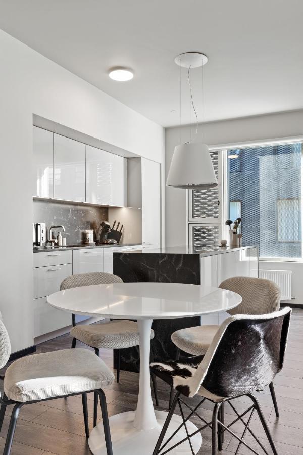 Cozy Lux 2Br & 2Ba City Center With Free Parking Рейкьявик Экстерьер фото